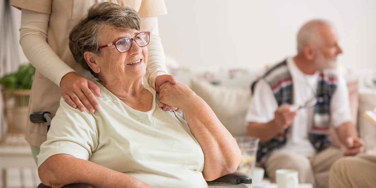 Будинок для людей похилого віку з Альцгеймера - коли вже не вистачає турботи близьких.